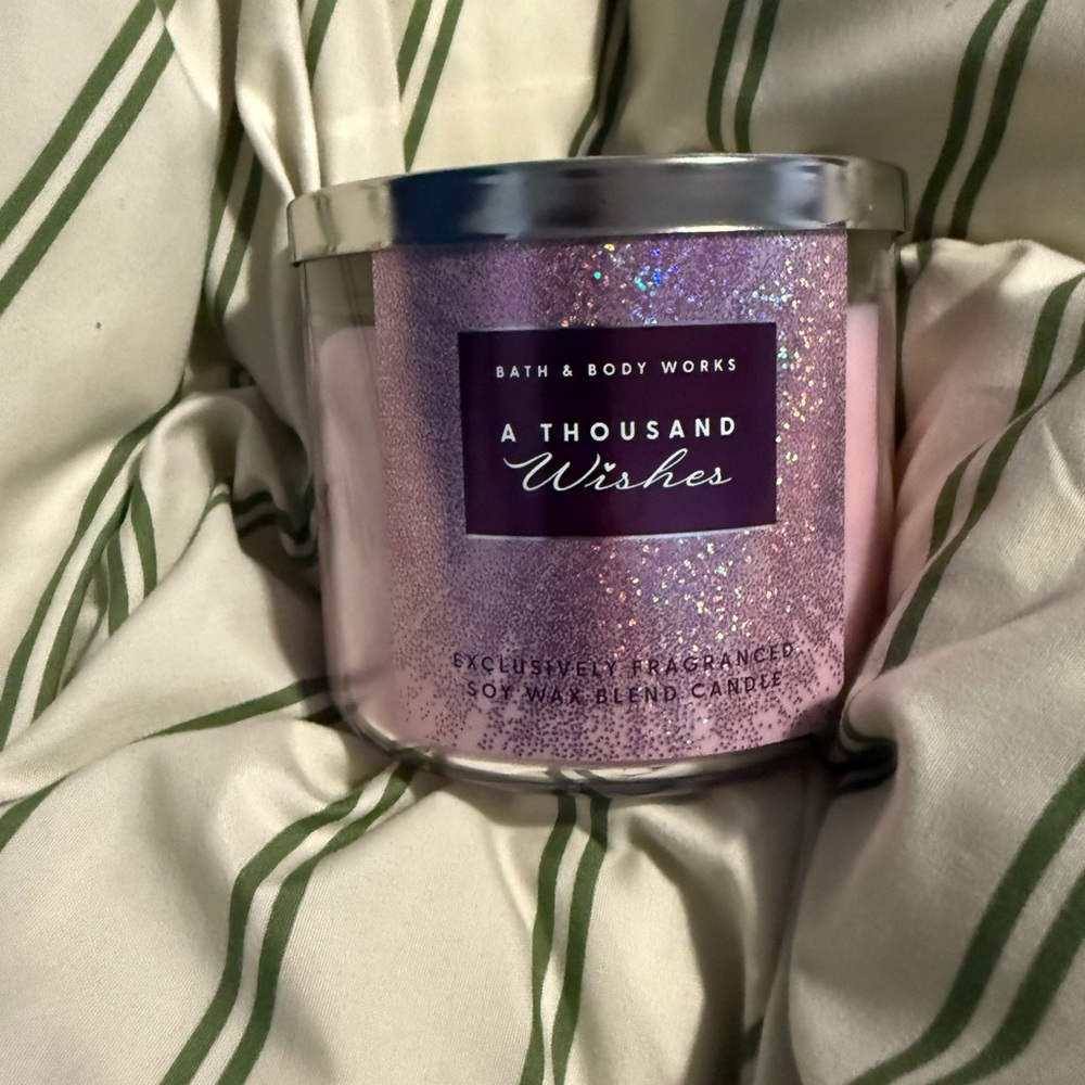 Bath & Body Works A Thousand Wishes Glitter Pink Candle